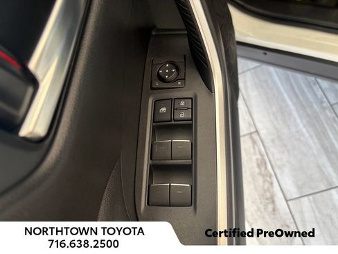 Used 2023 Toyota RAV4 SE w/ Weather & Moonroof Package AWD/4WD image 33