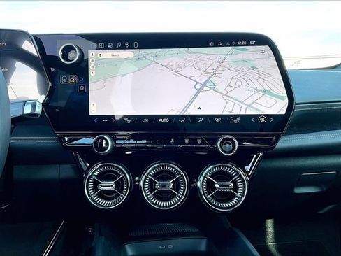 New 2026 Chevrolet Blazer EV LT image 11