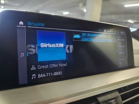 Used 2021 BMW X3 xDrive30e w/ Premium Package image 16