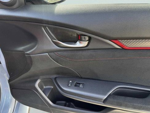 Used 2019 Honda Civic Type R image 61