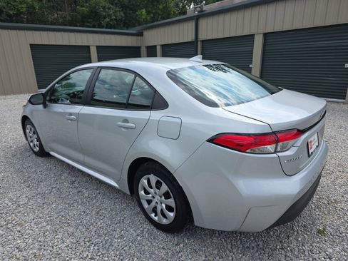 Certified 2024 Toyota Corolla LE FWD image 4