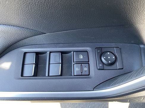 Used 2025 Toyota RAV4 XLE Premium w/ Weather Package AWD/4WD image 20