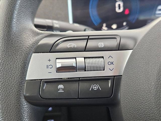 Used 2025 Hyundai Sonata SEL FWD image 22