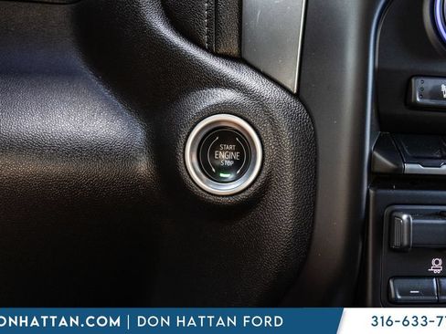 Used 2020 Chevrolet Silverado 1500 LT Trail Boss AWD/4WD image 9