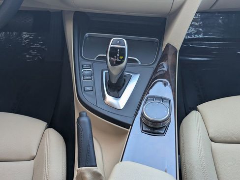 Used 2018 BMW 330i 330i w/ Convenience Package image 18