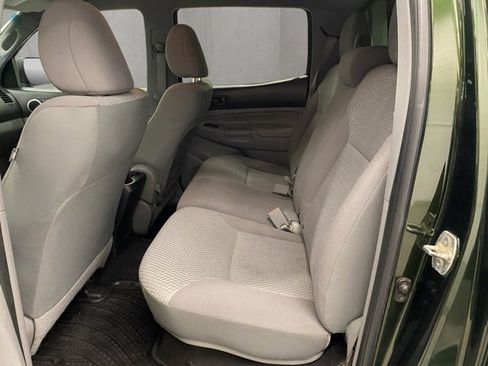 Used 2012 Toyota Tacoma 4x4 Double Cab w/ SR5 Pkg image 19