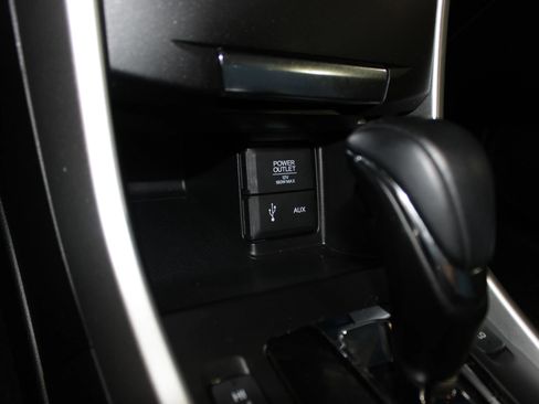 Used 2013 Honda Accord EX-L image 16