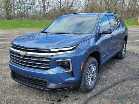 New 2026 Chevrolet Traverse LT image 5