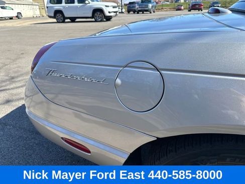 Used 2004 Ford Thunderbird RWD image 10