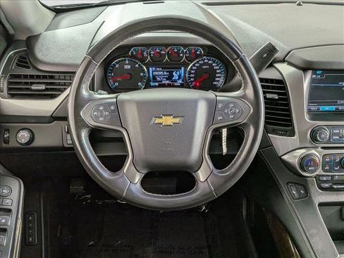 Used 2018 Chevrolet Tahoe LT image 15