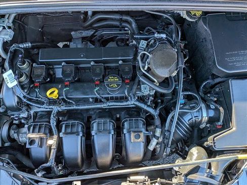 Used 2014 Ford Focus SE image 20