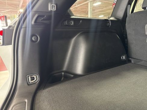 New 2025 Jeep Grand Cherokee Laredo X w/ Luxury Tech Group I image 30