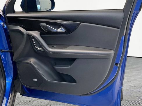 Used 2019 Chevrolet Blazer RS FWD image 30