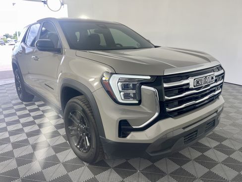 Used 2026 GMC Terrain Elevation FWD image 6