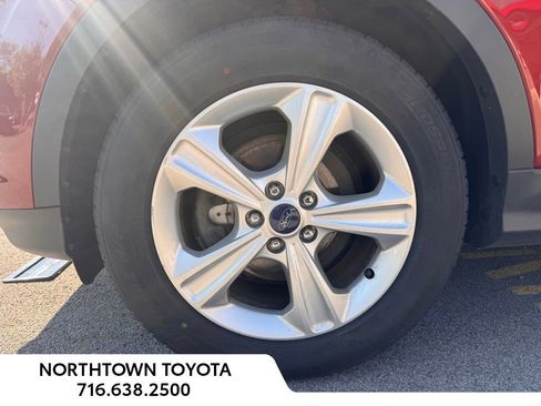 Used 2016 Ford Escape SE FWD image 7