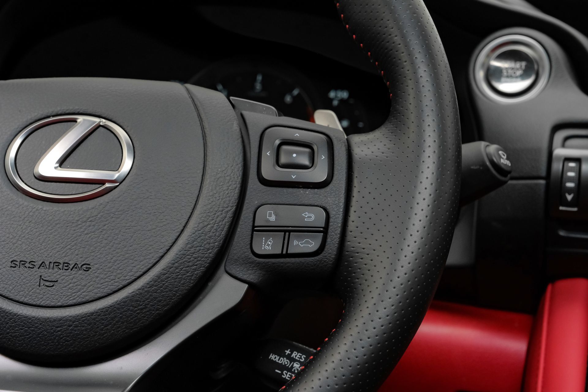 Used 2025 Lexus IS 350 F Sport w/ Navigation Package RWD image 21
