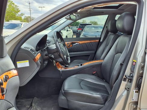 Used 2006 Mercedes-Benz E 350 Sedan image 16