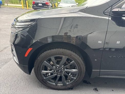 Used 2022 Chevrolet Equinox RS w/ LPO, Floor Liner Package AWD/4WD image 7
