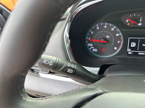 Used 2023 Chevrolet Traverse LT image 31