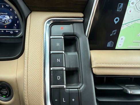 Certified 2023 Chevrolet Tahoe Premier AWD/4WD image 34