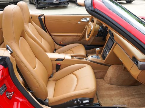 Used 2006 Porsche 911 Carrera 4 AWD/4WD image 22