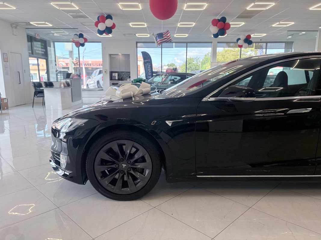 Used 2019 Tesla Model S 100D AWD/4WD image 6