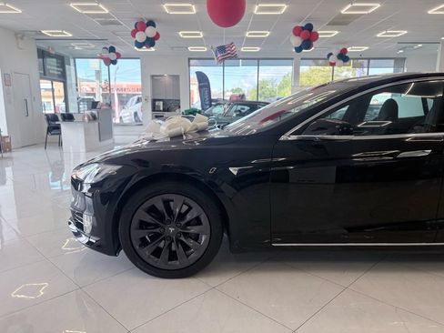 Used 2019 Tesla Model S 100D AWD/4WD image 6