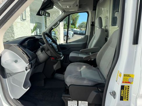 Used 2018 Ford Transit 150 148 Medium Roof RWD image 19