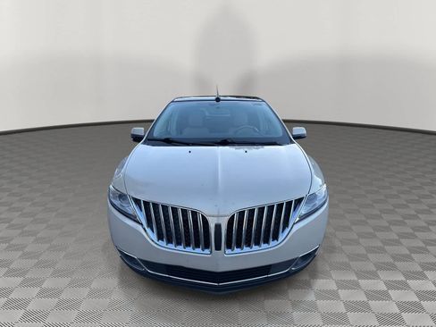 Used 2015 Lincoln MKX FWD w/ Equipment Group 102A image 8