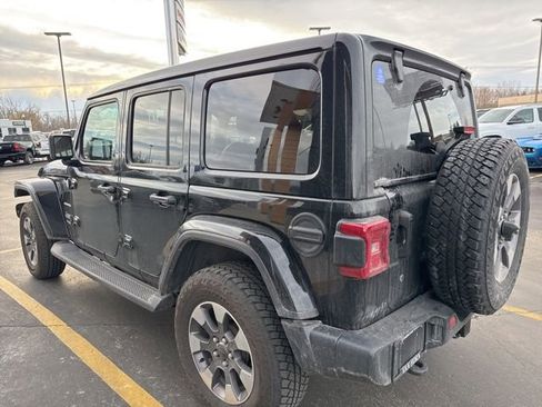 Used 2020 Jeep Wrangler Unlimited Sahara w/ LED Lighting Group image 5