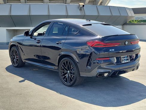 Used 2024 BMW X6 xDrive40i w/ M Sport Professional Package AWD/4WD image 2