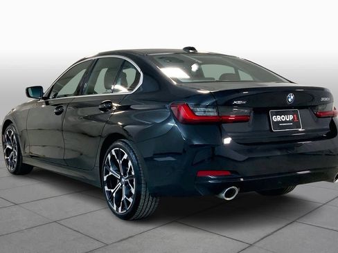 Used 2025 BMW 330i xDrive 330i xDrive image 12