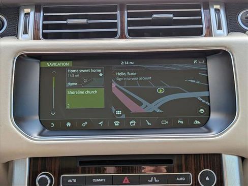 Used 2017 Land Rover Range Rover HSE image 14