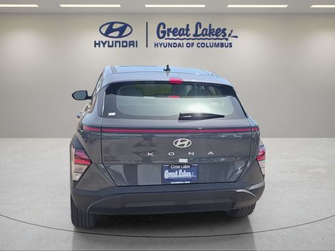 Certified 2026 Hyundai Kona SE FWD image 4