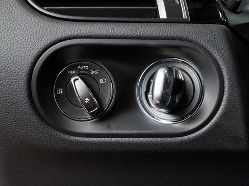 New 2026 Porsche Macan S image 22