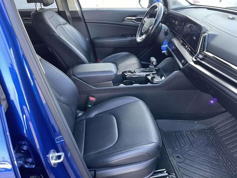 Used 2024 Kia Sportage EX image 48