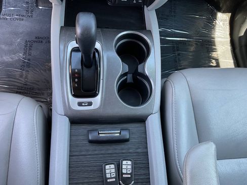 Used 2017 Honda Pilot EX-L image 24