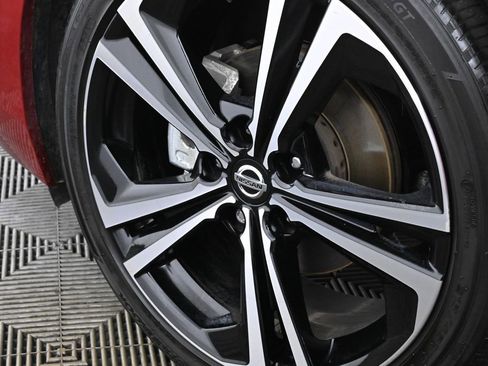 Certified 2022 Nissan Sentra SR w/ Electronics Package image 31