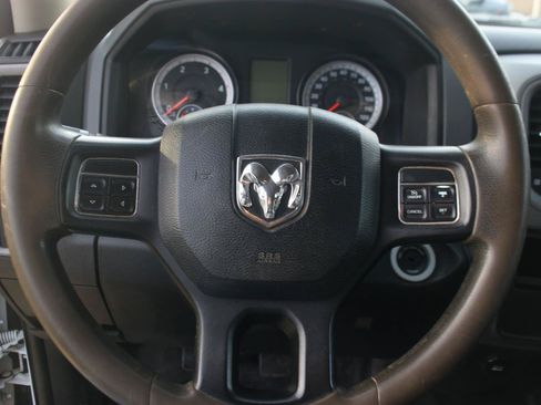 Used 2014 RAM 5500 Tradesman w/ Chrome Appearance Group AWD/4WD image 15