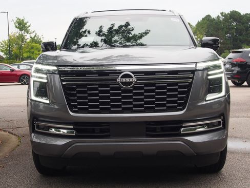 New 2026 Nissan Armada Platinum image 2