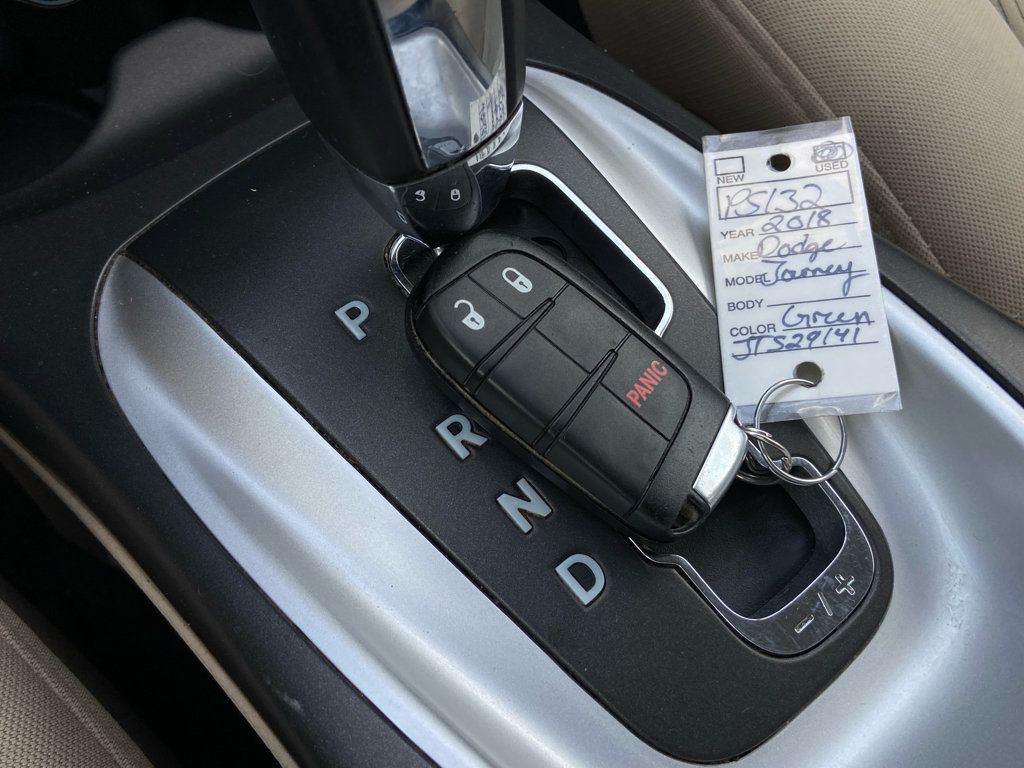 Used 2018 Dodge Journey SE FWD image 23