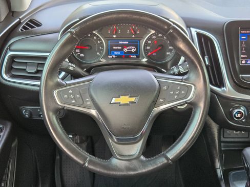 Used 2021 Chevrolet Equinox LT FWD image 26