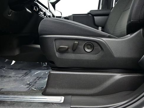 Used 2025 Chevrolet Silverado 1500 LT w/ LPO, Dark Essentials Package RWD image 18