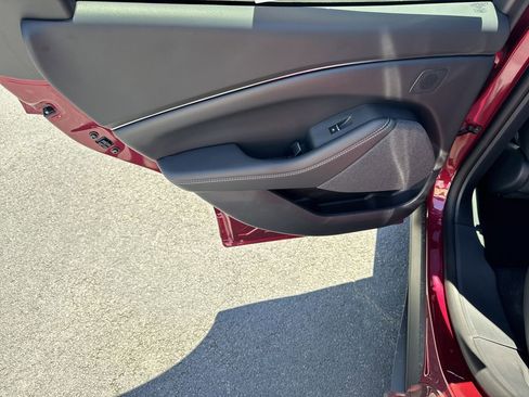 New 2025 Ford Mustang Mach-E Premium image 21