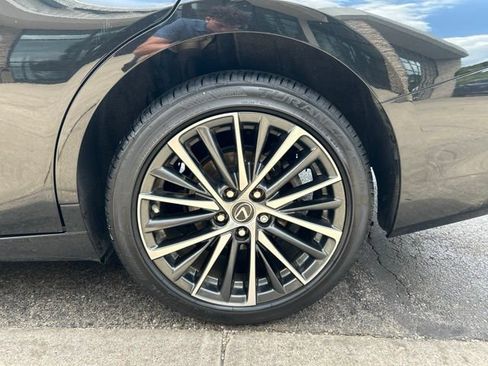 Certified 2023 Lexus ES 250 w/ Premium Package AWD/4WD image 44