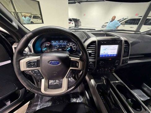 Used 2020 Ford F150 Lariat image 11