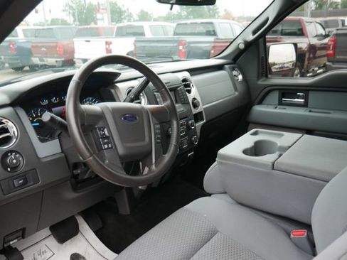 Used 2014 Ford F150 XLT w/ Equipment Group 302A Luxury AWD/4WD image 16