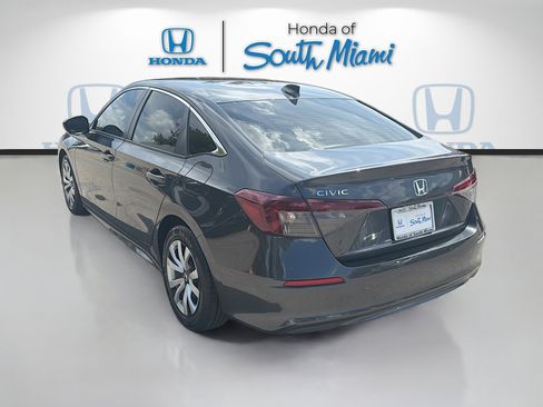 Certified 2025 Honda Civic LX image 5