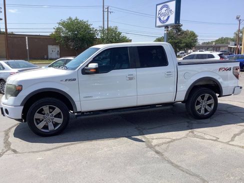 Used 2014 Ford F150 FX4 w/ Equipment Group 402A Luxury AWD/4WD image 19