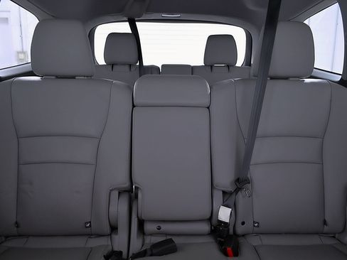 Used 2022 Honda Pilot Touring image 21